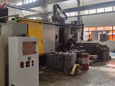 pressofusione di lampioni stradali